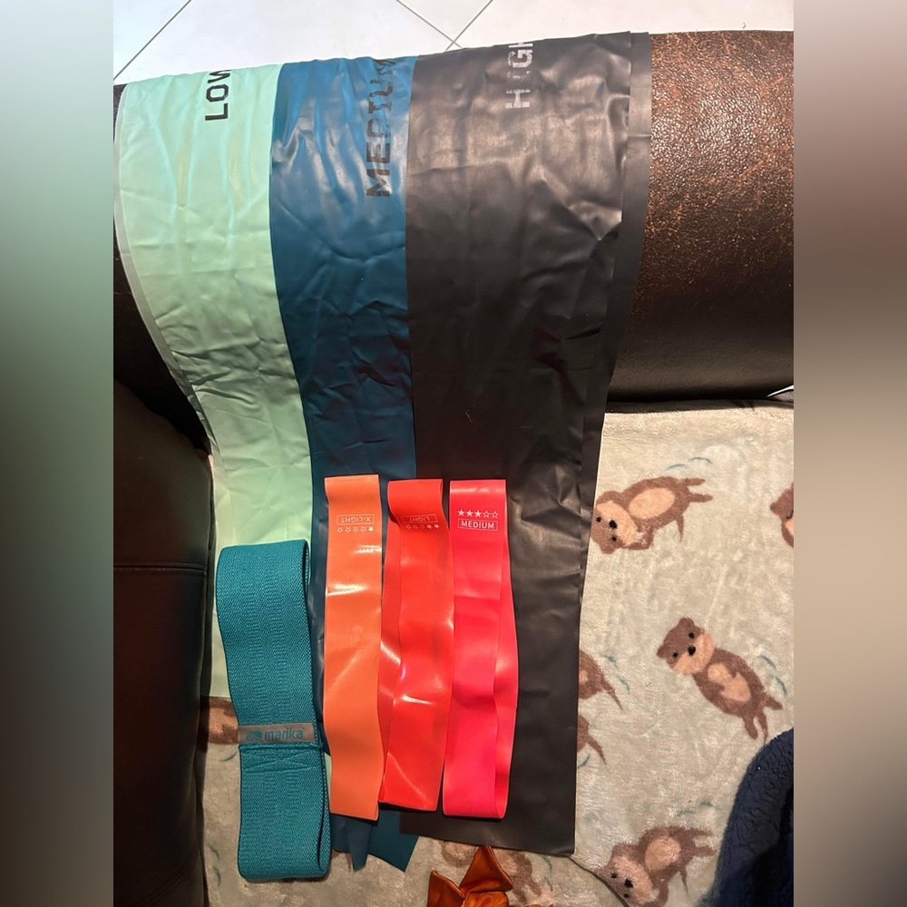 Resistance Bands, Yoga Block and 2 jump ropes